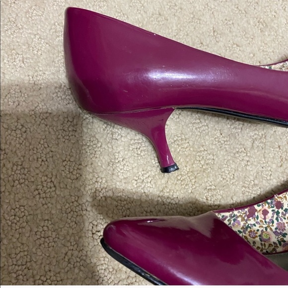 G By GUESS Kitten Heels Size 6 - Picture 7 of 7